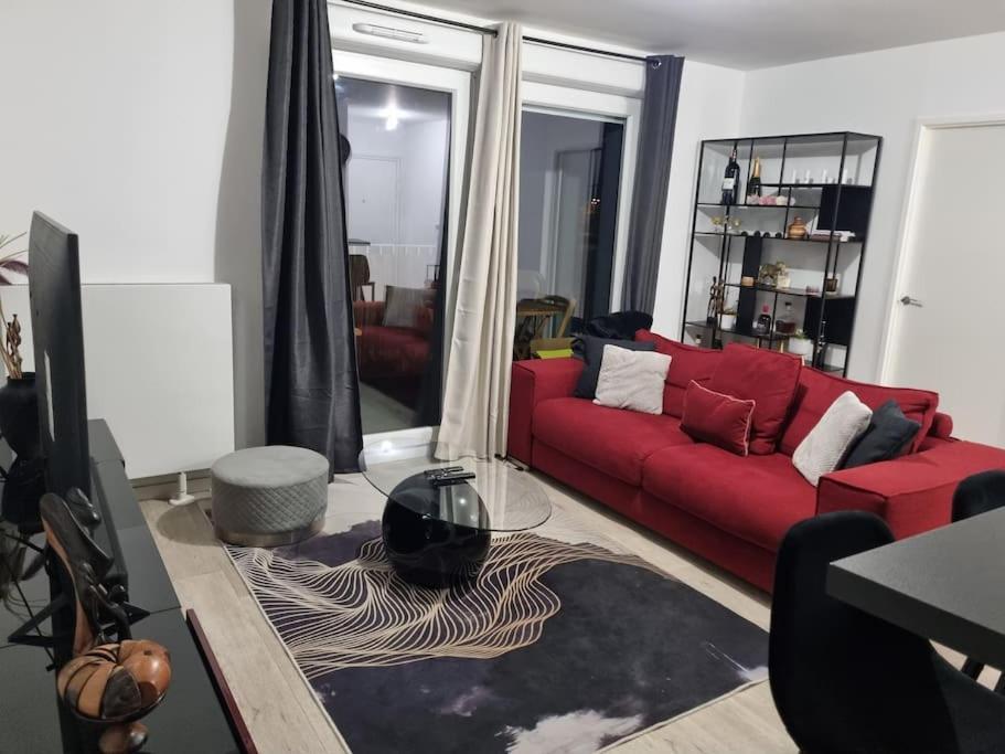 Appartement Cosy Et Equipe مو المظهر الخارجي الصورة