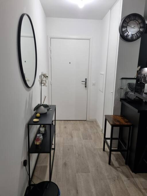 Appartement Cosy Et Equipe مو المظهر الخارجي الصورة